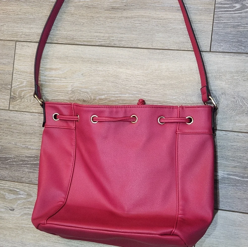 Huser Hot Pink Medium Bucket Bag Purse